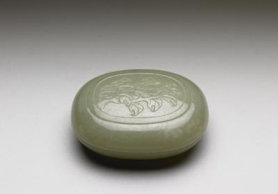 图片[2]-Jade oval box with carved peony decoration, Qing dynasty (1644-1911)-China Archive